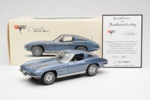 Chevrolet Corvette C2 Siniharmaa Metallic AUTOart 1:18 71182 Metalli — kuva 8 / 8