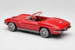 Chevrolet Corvette C2 Sting Ray Avoauto Riverside Red Norev 1:18 189056 Metalli — kuva 5 / 6