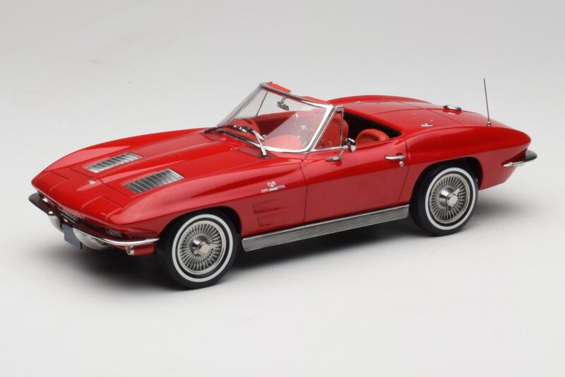 Chevrolet Corvette C2 Sting Ray Avoauto Riverside Red Norev 1:18 189056 Metalli