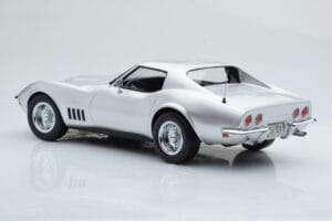 Chevrolet Corvette C3 Hopea Norev 1:18 189032 Metalli — kuva 5 / 6
