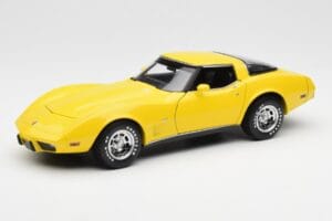 Chevrolet Corvette C3 Keltainen UT Models 1:18 21074 Metalli