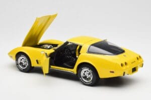 Chevrolet Corvette C3 Keltainen UT Models 1:18 21074 Metalli — kuva 5 / 8
