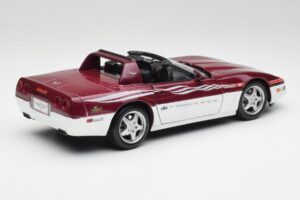 Chevrolet Corvette C4 Indy 500 Pace Car Maisto 1:18 56011 Metalli — kuva 3 / 8