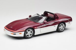 Chevrolet Corvette C4 Indy 500 Pace Car Maisto 1:18 56011 Metalli