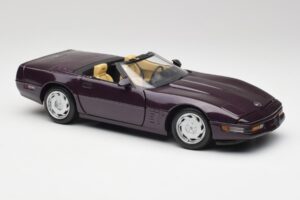 Chevrolet Corvette C4 LT4 Avoauto Violetti Metallic Maisto 1:18 50277 Metalli — kuva 6 / 8