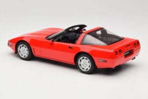 Chevrolet Corvette C4 Torch Red GT Spirit 1:18 GT537 Hartsi — kuva 5 / 6