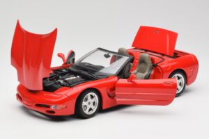Chevrolet Corvette C5 Avoauto Punainen Bburago 1:18 3076 Metalli — kuva 2 / 8