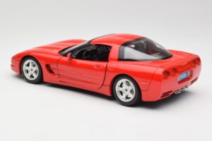 Chevrolet Corvette C5 Punainen Bburago 1:18 3066 Metalli — kuva 7 / 8