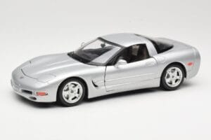 Chevrolet Corvette C5 Hopea Bburago 1:18 3056 Metalli