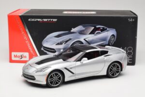 Chevrolet Corvette C7 Hopea Maisto 1:18 38132 Metalli — kuva 8 / 8