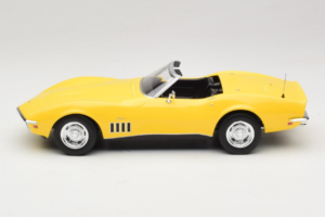 Chevrolet Corvette C3 Avoauto Daytona Yellow Norev 1:18 189039 Metalli — kuva 3 / 6