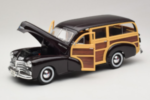 Chevrolet Fleetmaster Woody Musta Maisto 1:18 56043 Metalli — kuva 2 / 8