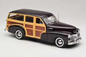 Chevrolet Fleetmaster Woody Musta Maisto 1:18 56043 Metalli — kuva 6 / 8