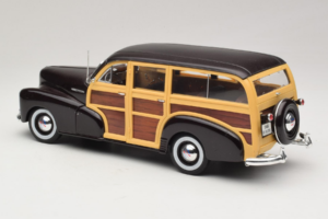 Chevrolet Fleetmaster Woody Musta Maisto 1:18 56043 Metalli — kuva 7 / 8