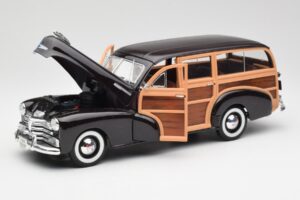 Chevrolet Fleetmaster Woody Ruskea Maisto 1:18 36854 Metalli — kuva 2 / 8