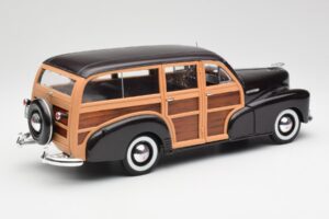 Chevrolet Fleetmaster Woody Ruskea Maisto 1:18 36854 Metalli — kuva 3 / 8