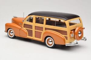 Chevrolet Fleetmaster Woody Kulta Maisto 1:18 56042 Metalli — kuva 7 / 8