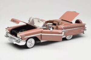 Chevrolet Impala Avoauto Ruskea Motormax 1:18 73112 Metalli — kuva 2 / 8