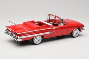 Chevrolet Impala Avoauto Punainen Welly 1:18 9864W Metalli — kuva 3 / 8
