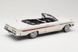 Chevrolet Impala Avoauto Valkoinen Sun Star 1:18 3405 Metalli — kuva 3 / 8