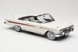 Chevrolet Impala Avoauto Valkoinen Sun Star 1:18 3405 Metalli — kuva 6 / 8