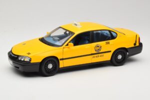 Chevrolet Impala Taxi Maisto 1:18 36617 Metalli