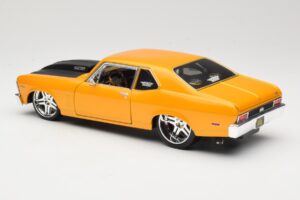 Chevrolet Nova SS Kulta Maisto 1:18 31083 Metalli — kuva 7 / 8