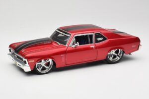 Chevrolet Nova SS Coupe Punainen Maisto 1:18 31083-M1 Metalli