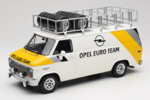 Opel Manta 400 Group B Rally Tour de Corse 1984 Chevrolet G30 Huoltoautolla Otto 1:18 OT491 Hartsi — kuva 4 / 13