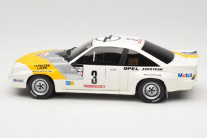 Opel Manta 400 Group B Rally Tour de Corse 1984 Chevrolet G30 Huoltoautolla Otto 1:18 OT491 Hartsi — kuva 9 / 13