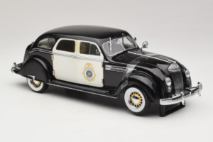 Chrysler Airflow Poliisiauto Signature Models 1:18 CCSM01 Metalli — kuva 4 / 6