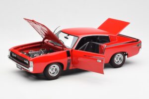 Chrysler Charger E49 Punainen AUTOart 1:18 71505 Metalli — kuva 2 / 8