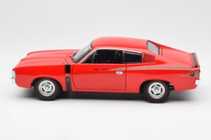 Chrysler Charger E49 Punainen AUTOart 1:18 71505 Metalli — kuva 4 / 8