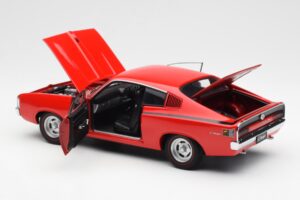 Chrysler Charger E49 Punainen AUTOart 1:18 71505 Metalli — kuva 5 / 8