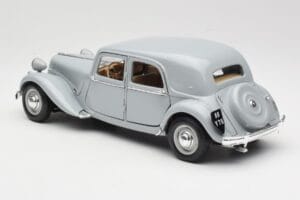 Citroen 15CV 6 Cyl Harmaa Maisto 1:18 50313 Metalli — kuva 7 / 8