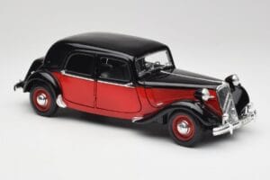 Citroen 15CV 6 Cyl Musta & Punainen Valmy Maisto 1:18 56009 Metalli — kuva 6 / 8