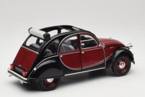 Citroen 2CV Charleston Punainen Minichamps 1:18 150111501 Metalli — kuva 3 / 8