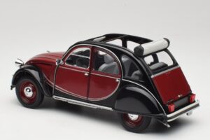 Citroen 2CV Charleston Punainen Minichamps 1:18 150111501 Metalli — kuva 7 / 8