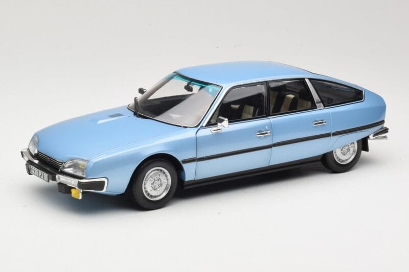 Citroen CX 2400 GTi Regate Blue Norev 1:18 181521 Metalli