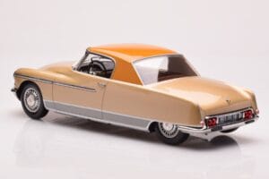 Citroen DS 19 Le Dandy Beige ja Ruskea Norev 1:18 181741 Metalli — kuva 5 / 6