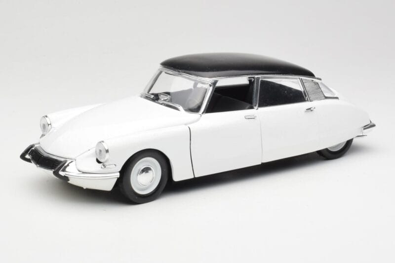 Citroen DS Berline Blanc Meije Solido 1:18 8033 Metalli