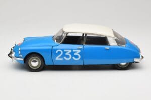 Citroen DS #233 Rally Sininen Solido 1:18 8034 Metalli — kuva 4 / 8