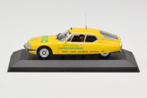 Citroen SM Maserati Unite Rapide d'Intervention Chimique Minichamps 1:43 400111091 Metalli