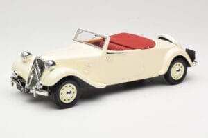 Citroen Traction Avant 11B Avoauto Kerma Norev 1:18 181440 Metalli