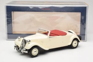 Citroen Traction Avant 11B Avoauto Kerma Norev 1:18 181440 Metalli — kuva 6 / 6