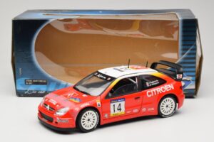 Citroen Xsara T4 WRC #14 P. Bugalski / J-P. Chiaroni WRC 2001 Solido 1:18 9021 Metalli — kuva 8 / 8