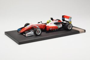 Dallara Mercedes F317 #4 M. Schumacher Prema Theodore Racing European F3 Champion 2018 Minichamps 1:18 517181804 Metalli — kuva 2 / 6