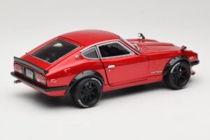 Datsun 240Z S30 Punainen Maisto 1:18 32611 Metalli — kuva 3 / 8