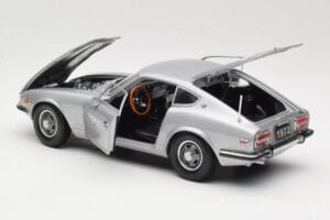 Datsun 240Z S30 Hopea Sun Star 1:18 3503 Metalli — kuva 5 / 8