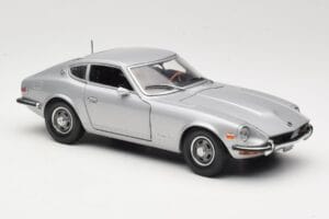 Datsun 240Z S30 Hopea Sun Star 1:18 3503 Metalli — kuva 6 / 8